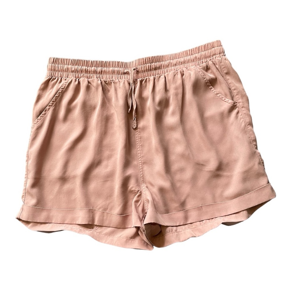 #176, Universal Thread drawstring shorts, size L